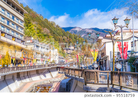 日本三大溫泉的街景下呂溫泉【岐阜縣】 日本三大溫泉的街景下呂溫泉【岐阜縣】 95518759