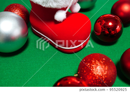Ornate Christmas ornaments 95520925
