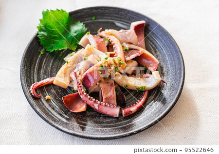 生食用水煮魷魚生魚片 生食用水煮魷魚生魚片 95522646