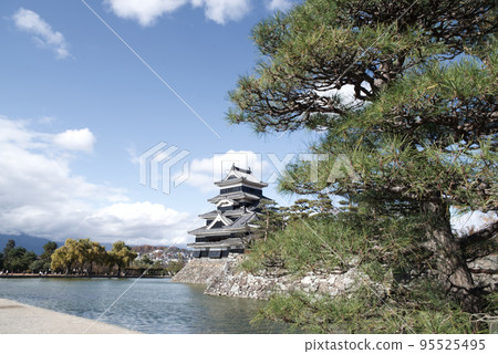Matsumoto Castle Matsumoto Castle 95525495