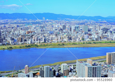 Around JR Shin-Osaka Station 95528960