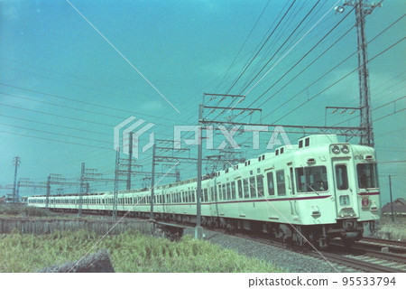 Keio Line/Limited Express, Series 5000 (5722, 5119, etc.), October 19, 1973, Seiseki-Sakuragaoka-Mogusaen 95533794