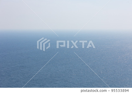 平靜的海面 平靜的海面 95533894