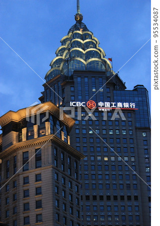 Shanghai, a big city in China; The Bund where you can enjoy the scenery; Shanghai, which is as big as the airport; Yiwu Station, which has the largest stock market Shanghai, a big city in China; The Bund where you can enjoy the scenery; Shanghai, which is as big as the airport; Yiwu Station, which has the largest stock market 95534087