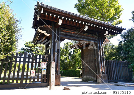 京都御苑的蛤蜊門 10 月要走的歷史痕跡 95535110