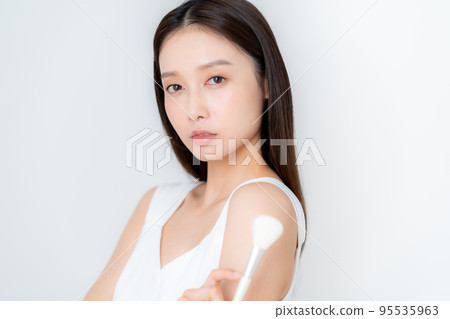 Beauty image 95535963