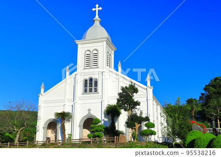 [Kumamoto Prefecture] Sunny Oe Cathedral (Amakusa) 95538216