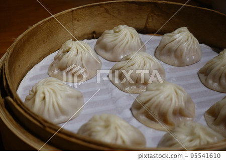 Xiaolongbao Xiaolongbao 95541610