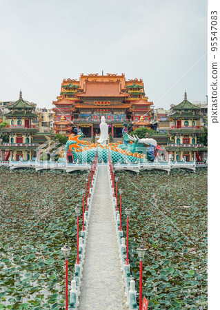 spring and autumn palace spring and autumn palace 95547083