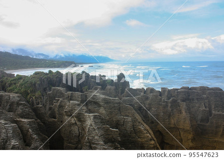 pancake rocks pancake rocks 95547623