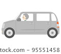 開車的老人 95551458