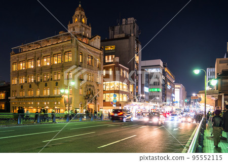 《Kyoto Prefecture》Shijo Street and shopping street at night 《Kyoto Prefecture》Shijo Street and shopping street at night 95552115