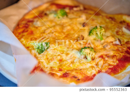 Handmade pizza Italian Handmade pizza Italian 95552363
