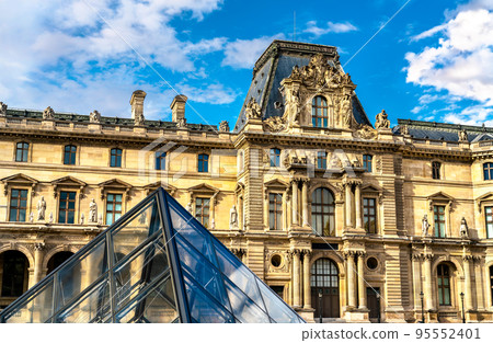 The Louvre Museum, a major tourist attraction in Paris, France 95552401