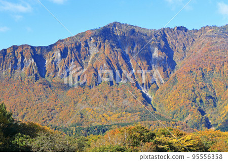 Kinshu's Akiyama-go Mt. Kinshu's Akiyama-go Mt. 95556358