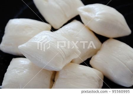 butter candy 95560995