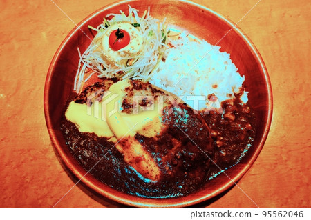 Cheese curry burger dish 300g 95562046