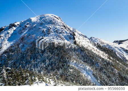 Mt. Nishitengu looking up from the second observatory on Yatsugatake Nishione 95566030