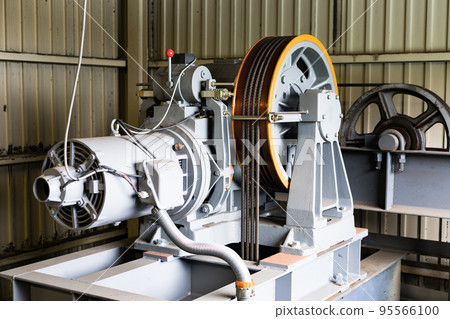 Cargo rope elevator machine room hoisting machine Cargo rope elevator machine room hoisting machine 95566100