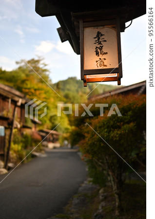 Scenery of the wife basketball gym 95566164