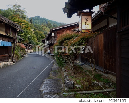 Scenery of the wife basketball gym 95566165