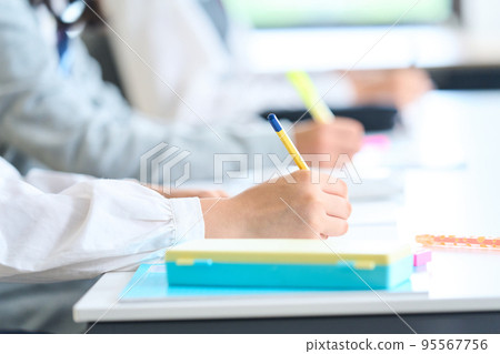 Male and female junior high school students studying body parts faceless 95567756