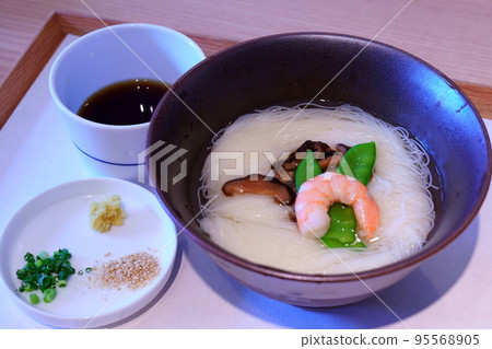 冷鮮面 / 三輪面 95568905