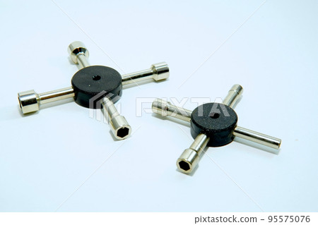 Cross wrench Cross wrench 95575076