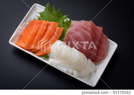 Assorted sashimi sashimi 95578562