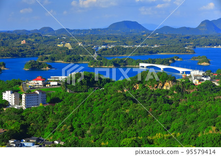 [熊本縣]天氣晴朗的天草松島（天草珍珠線） 95579414