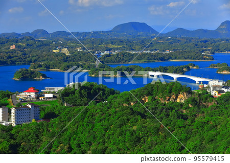 [熊本縣]天氣晴朗的天草松島（天草珍珠線） 95579415