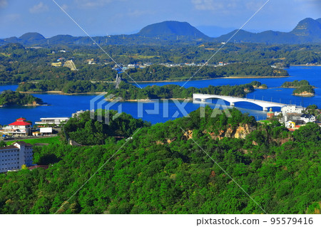 [熊本縣]天氣晴朗的天草松島（天草珍珠線） 95579416