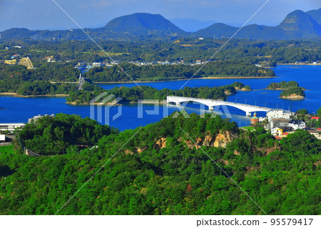 [熊本縣]天氣晴朗的天草松島（天草珍珠線） 95579417