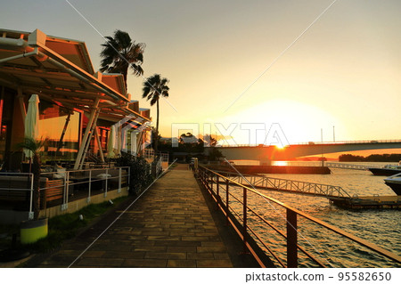 [Kumamoto Prefecture] Evening view of Rizola Terrace Amakusa (Amakusa Matsushima) 95582650