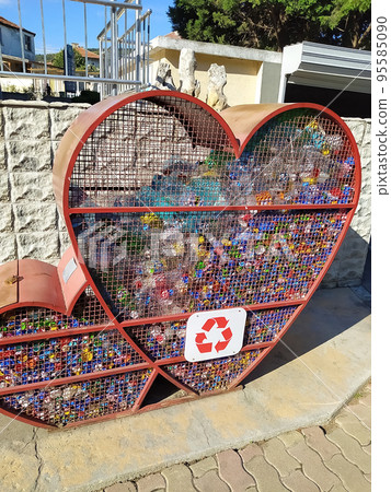 Concept of recycle.Recycle symbol made of used plastic bottles Concept of recycle.Recycle symbol made of used plastic bottles 95585090