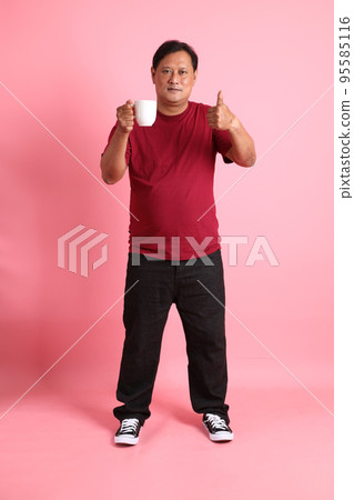 Casual Senior Man Casual Senior Man 95585116