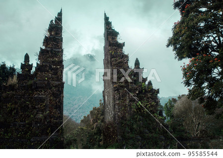 Gates to one of the Hindu temples in Bali Gates to one of the Hindu temples in Bali 95585544
