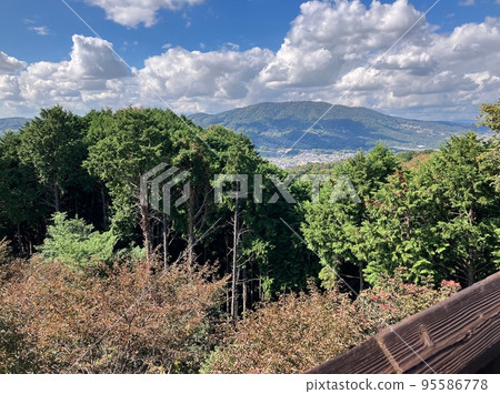 Mountain scenery (Yadayama, Nara Prefecture) Mountain scenery (Yadayama, Nara Prefecture) 95586778