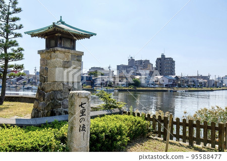 Atsuta Ward, Nagoya City Night Lights at Miyanotatari Park (Shichiri no Watashi) 95588477