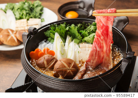 Sukiyaki  95589417