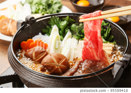 Sukiyaki Sukiyaki 95589418