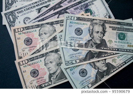 US dollar bill 95590679
