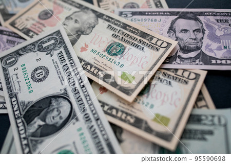 US dollar bill 95590698