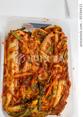 homemade Chinese cabbage kimchi homemade Chinese cabbage kimchi 95594415