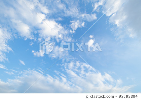 秋天的天空 秋天的天空 95595894