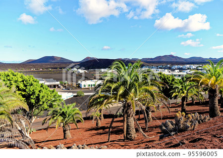 Nature Trail from Orzola to Playa Blanca - Lanzarote 95596005