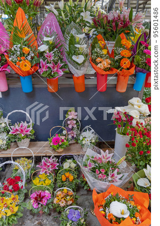 Colourful Flowers Bouquets 95601486