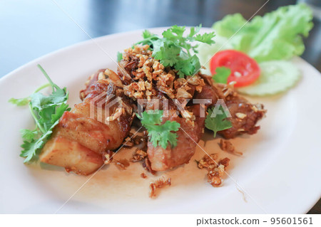belly of pork, pork or fried pork or deep fried pork or grilled pork 95601561