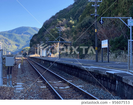 無人地方火車站 95607553