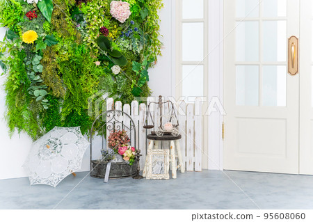 Fashionable antique studio photo studio 95608060